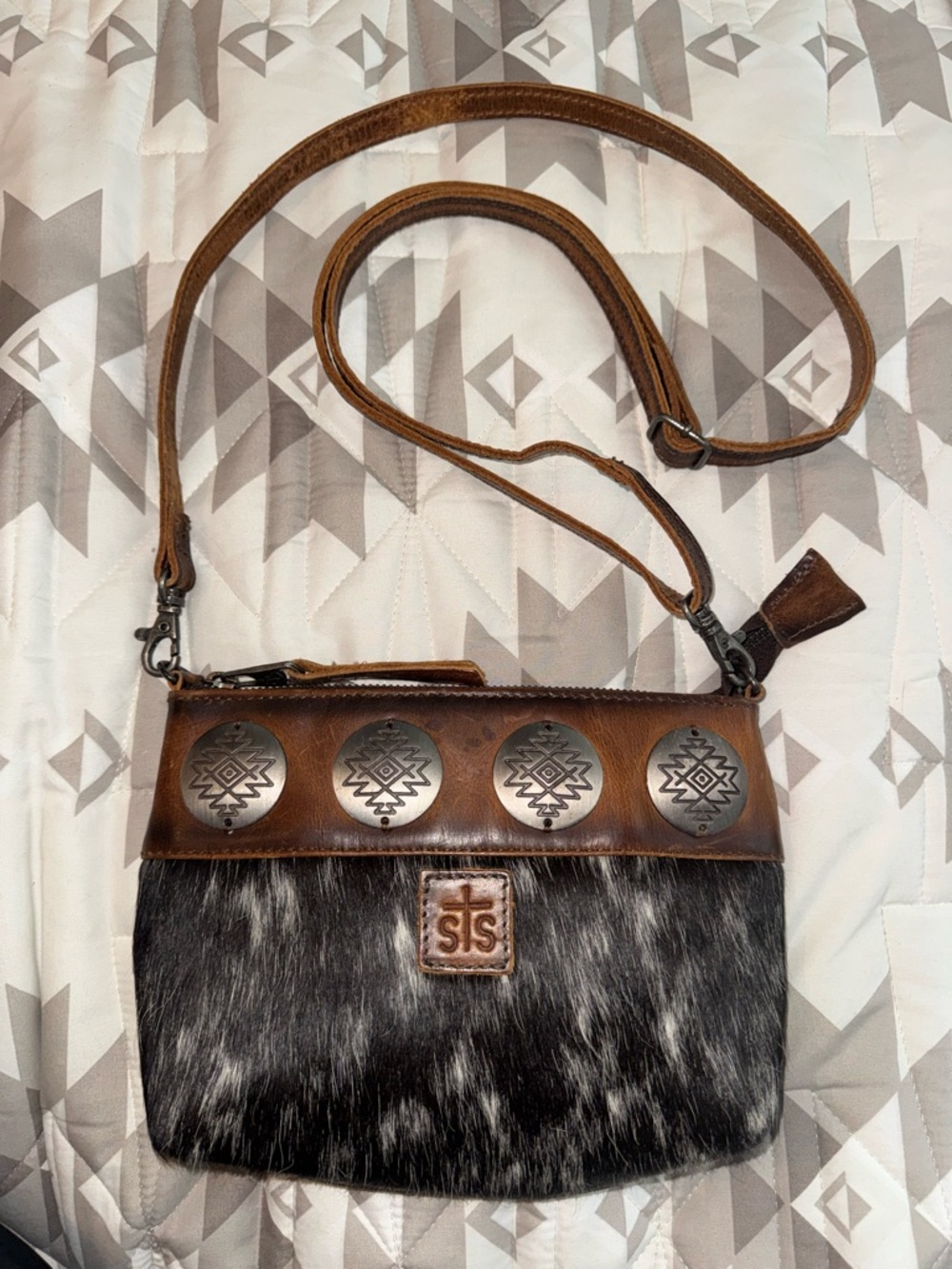 STS Vaquero Concho Grace Crossbody Leather Purse